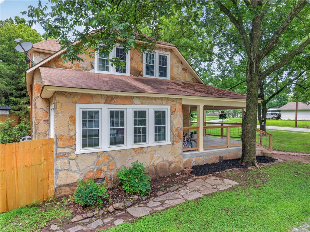 Lincoln Outlots - Residential