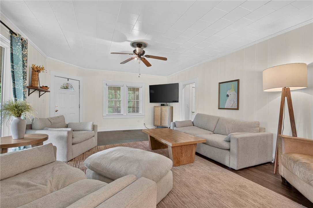 Lincoln Outlots - Residential