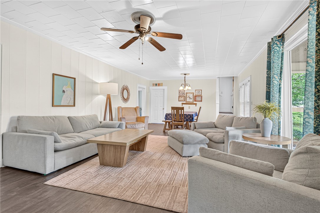 Lincoln Outlots - Residential
