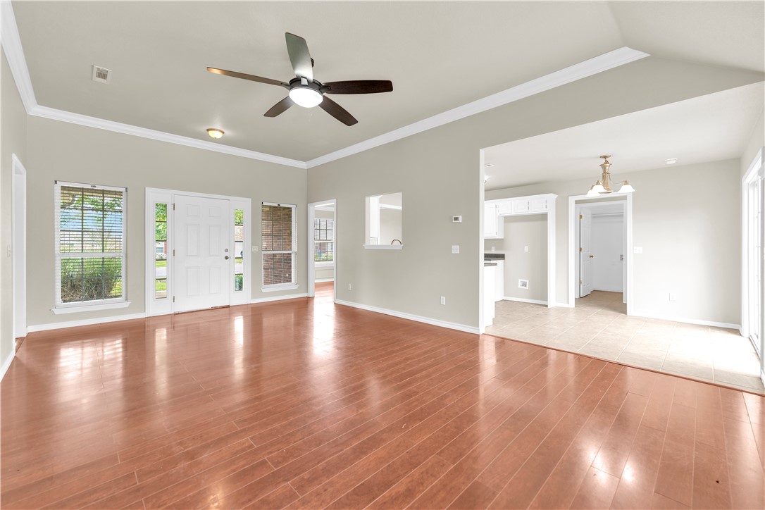 Standing Oaks Sub Blk Ii Pea Ridge - Residential