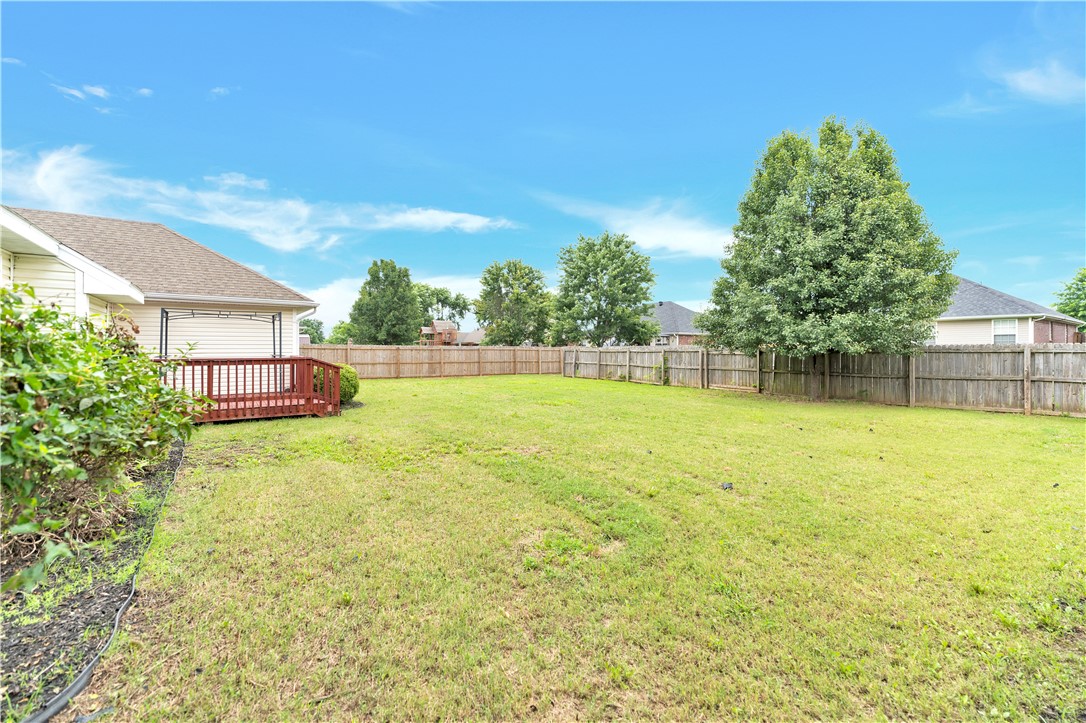 Standing Oaks Sub Blk Ii Pea Ridge - Residential