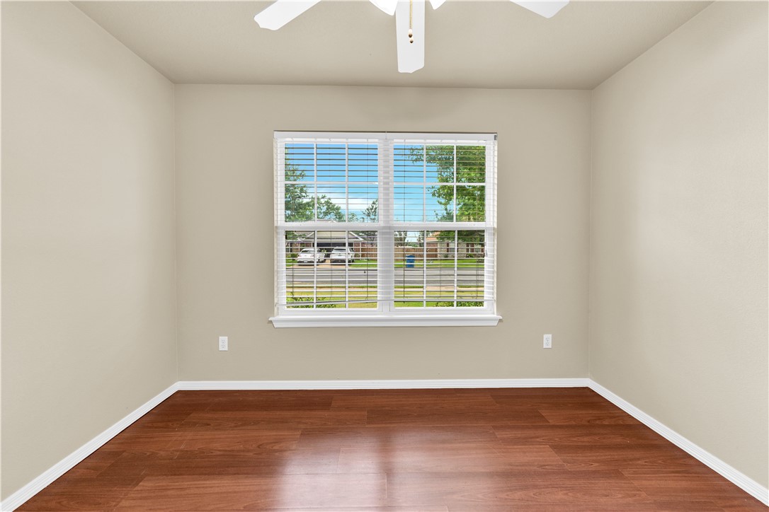 Standing Oaks Sub Blk Ii Pea Ridge - Residential