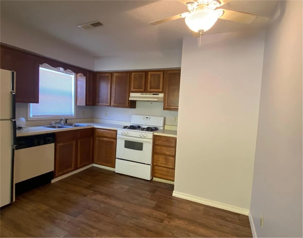 No - Residential Lease
