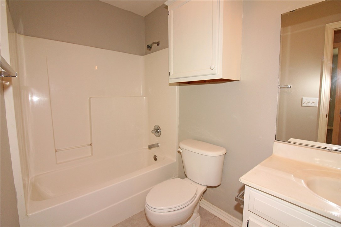 Carriage Square Sub Bentonville - Residential Lease