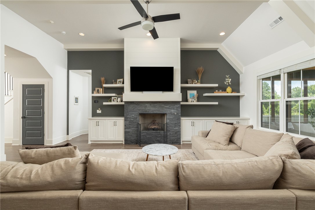 Starr Lake Sub - Residential