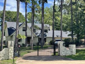 Pinewood - Residential