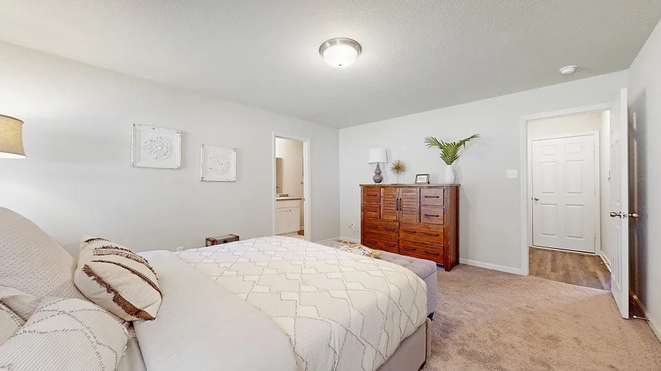 WALNUT HILL SUB PH VI-PEA RIDGE - Residential