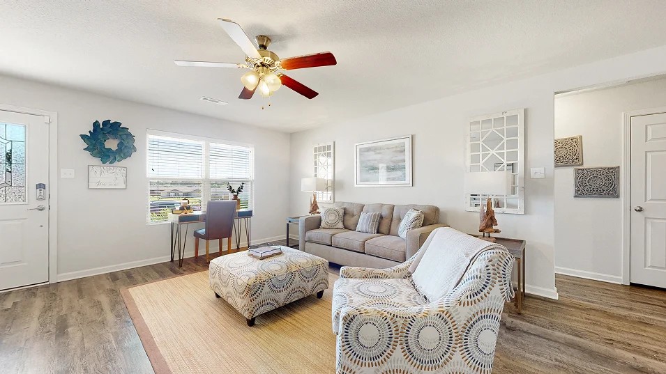 WALNUT HILL SUB PH VI-PEA RIDGE - Residential