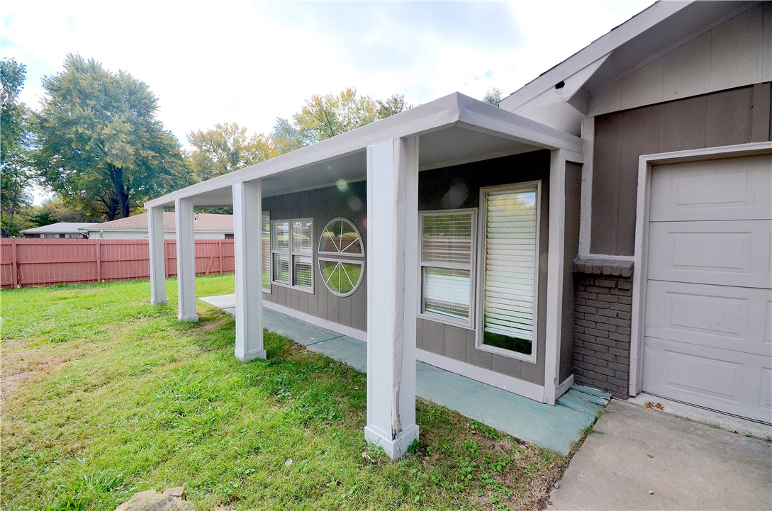 Dixieland Village 1st Add Rogers - Residential