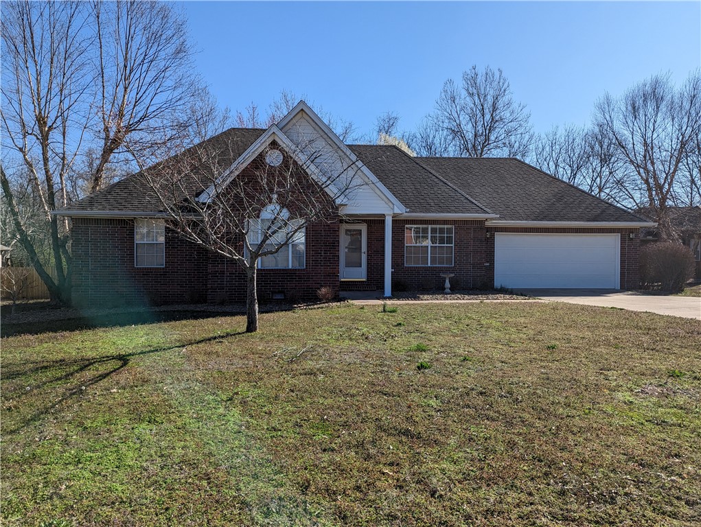 East Fayetteville near Vandergriff Elementary & McNair Middle School! Large 3 bedroom 2 bath house with an additional room that is ideal for a home office. Living room, formal dining, and hallway all have hardwood floors. Refrigerator, Washer and Dryer provided. Situated on a cul-de-sac, the back yard is private and looks out into the woods. No pets. $35 application fee per adult and seeking 700 minimum credit scores in application process.