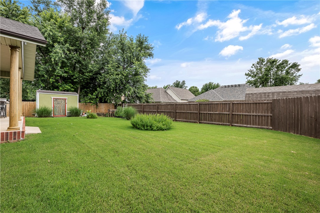 Whispering Timbers Ph 12 Rogers - Residential