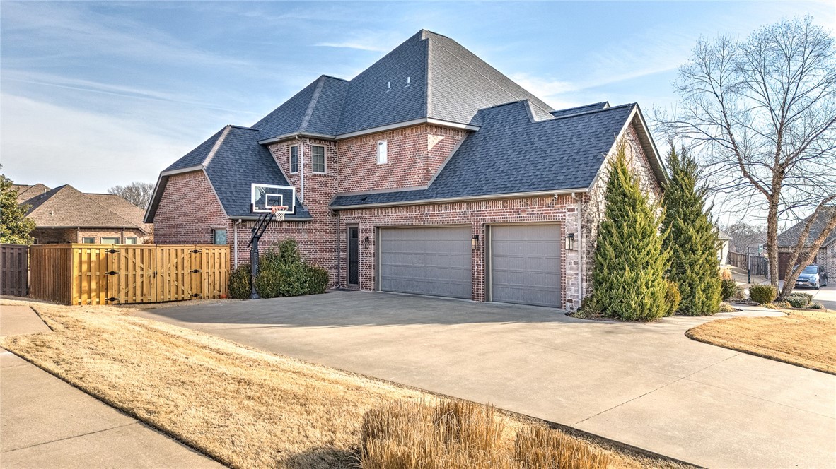 Oak Tree Centerton - Residential