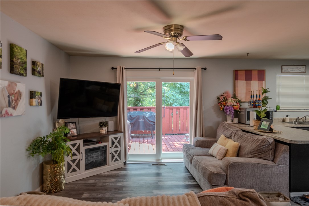 Prairie Oaks Sub III - Residential