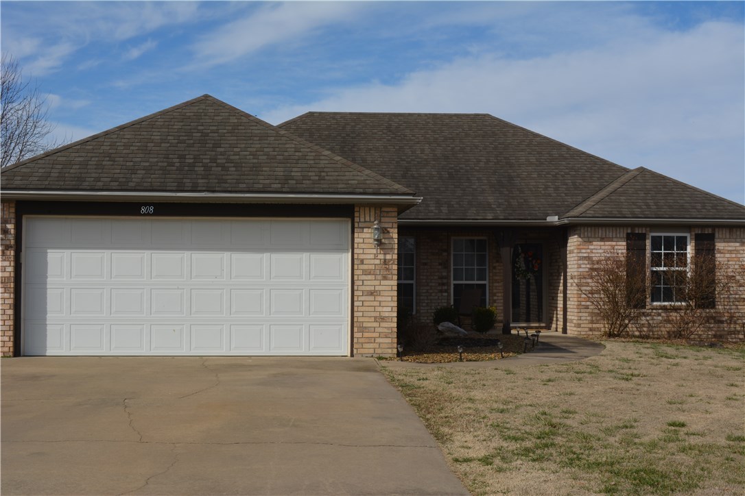Kristyl Heights Ph III Bentonville - Residential