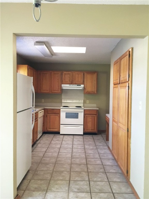 Cedarwood Add Ph 01 - Residential Lease