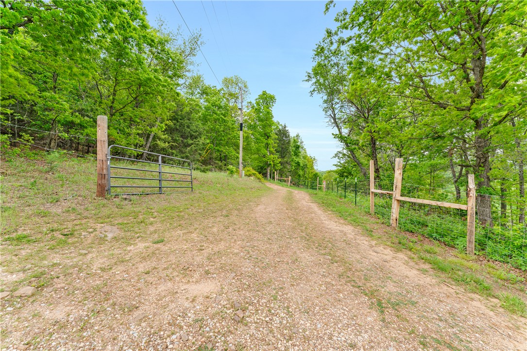 Hickory Hills - Land