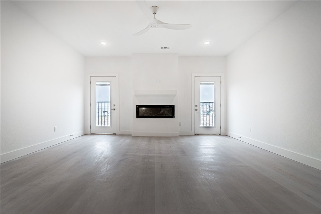 Pe Livingston Square Sub Bentonville - Residential Lease