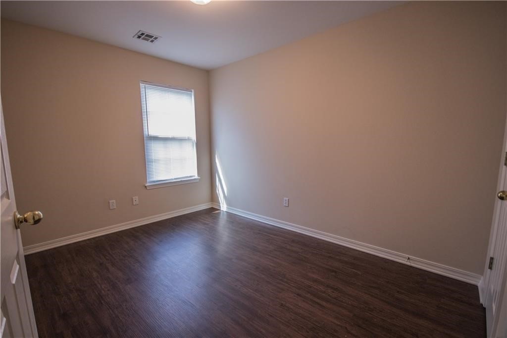 Eagle Crest Estates-Bentonville - Residential Lease