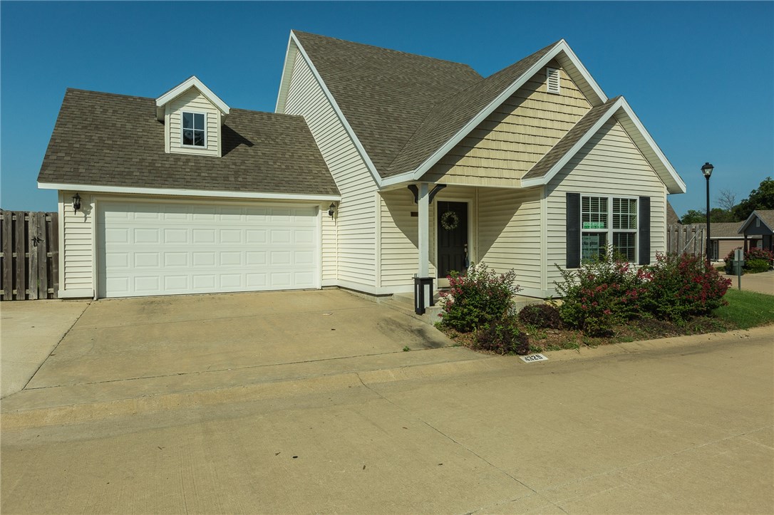 Commons At Walnut Crossing - Residential Lease