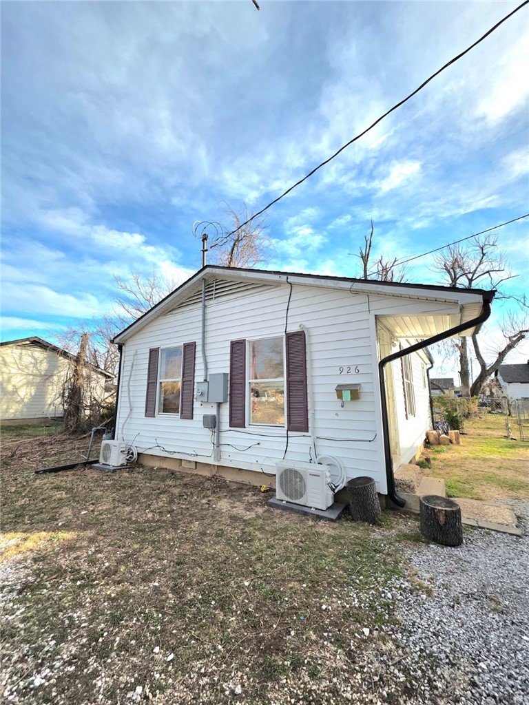 MISTLETOE ADD-ROGERS - Residential
