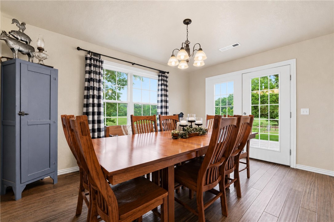 24-21-30-PEA RIDGE - Residential