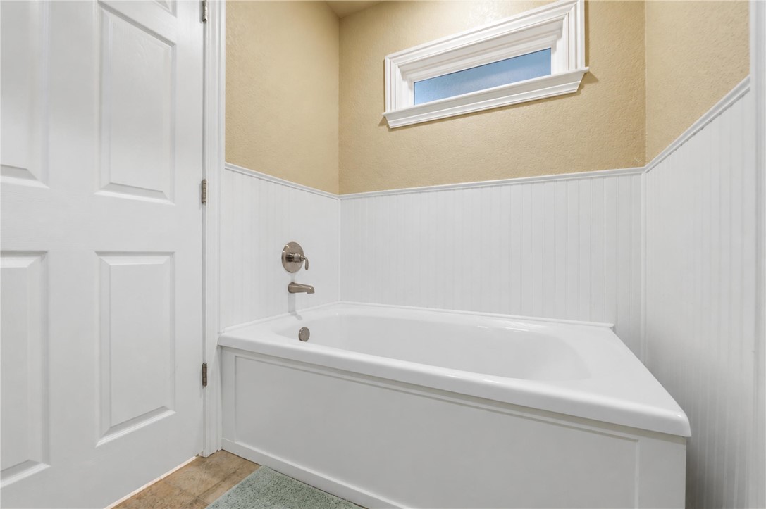 24-21-30-PEA RIDGE - Residential