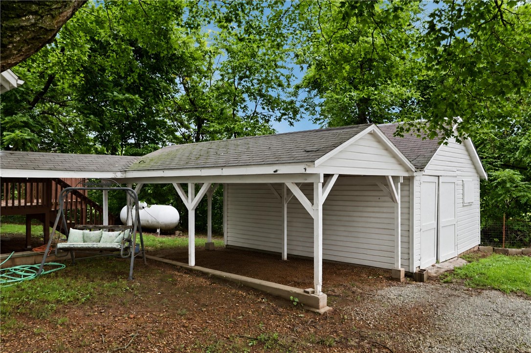 24-21-30-PEA RIDGE - Residential