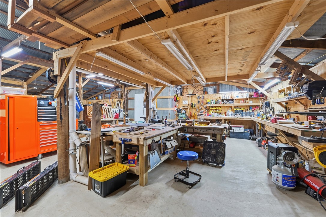 24-21-30-PEA RIDGE - Residential