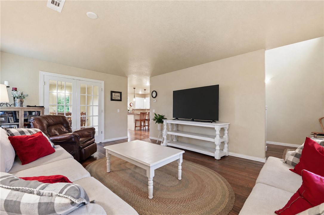 24-21-30-PEA RIDGE - Residential