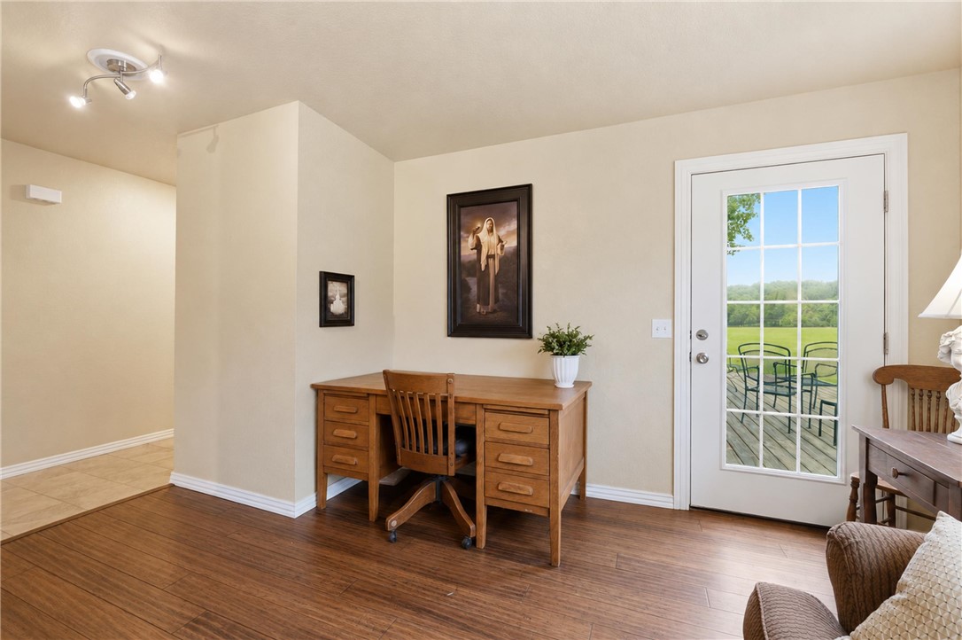 24-21-30-PEA RIDGE - Residential