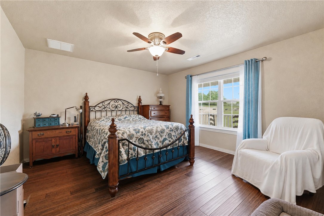24-21-30-PEA RIDGE - Residential
