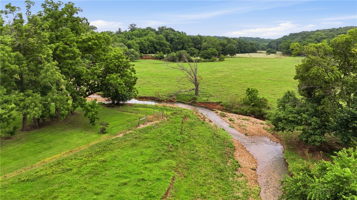 24-21-30-PEA RIDGE - Residential