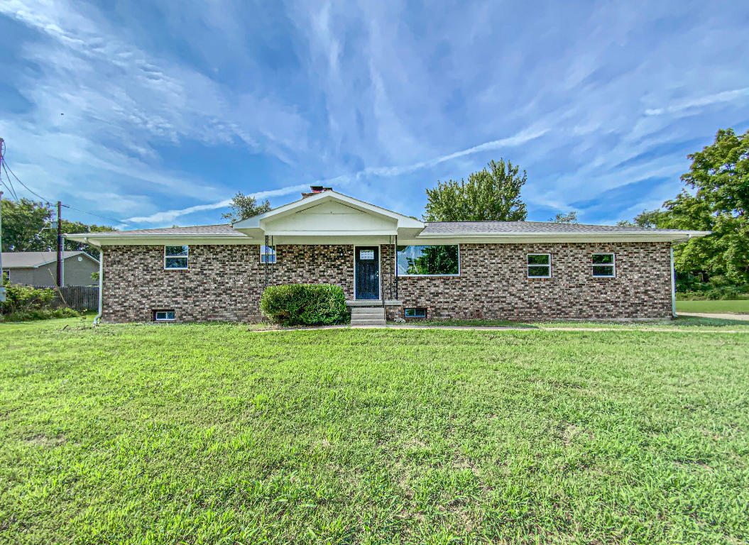 If you're looking for that hard to find property that checks all the boxes, look no further--3 bed, 2 & 1/2 bath home on 4.3 acres with a shop right outside Berryville city limits. Home has attached garage but also a shop to store all your toys. Schedule a showing to see this fully updated home that feels brand new when you step inside, with a large level yard!