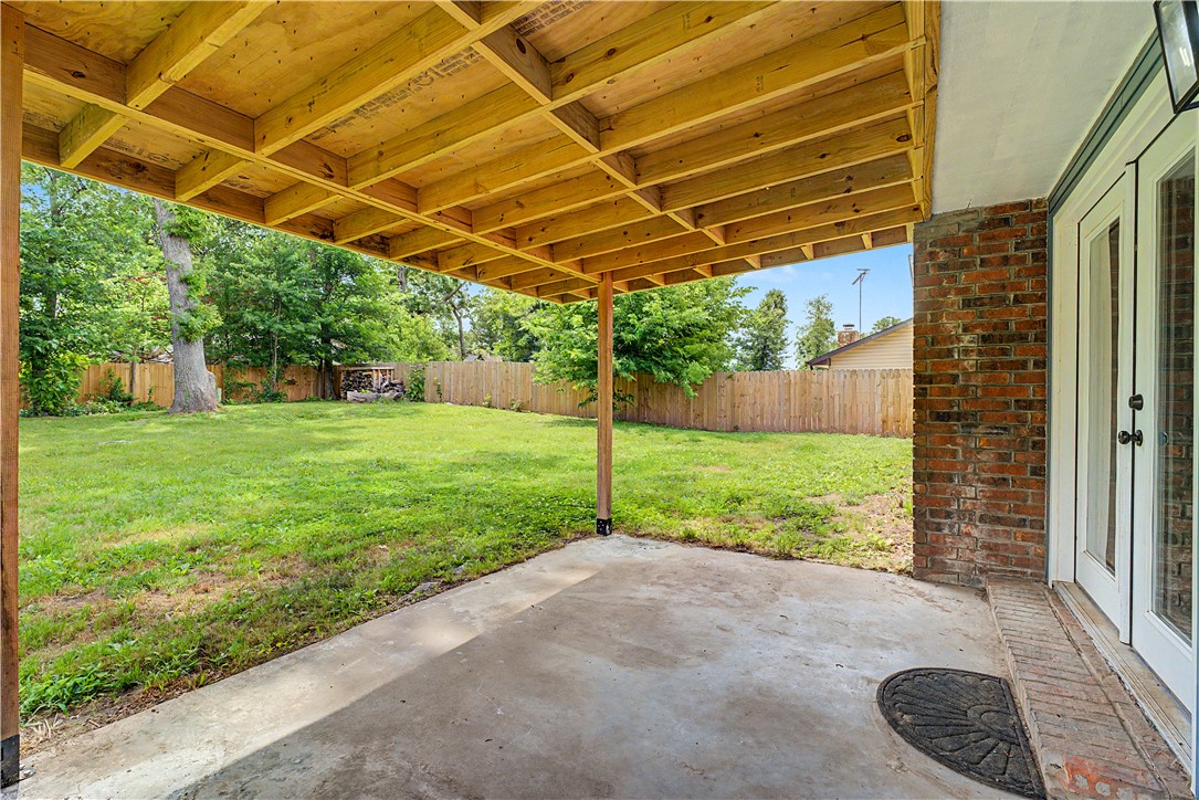 Whispering Timbers Ph 1-Rogers - Residential