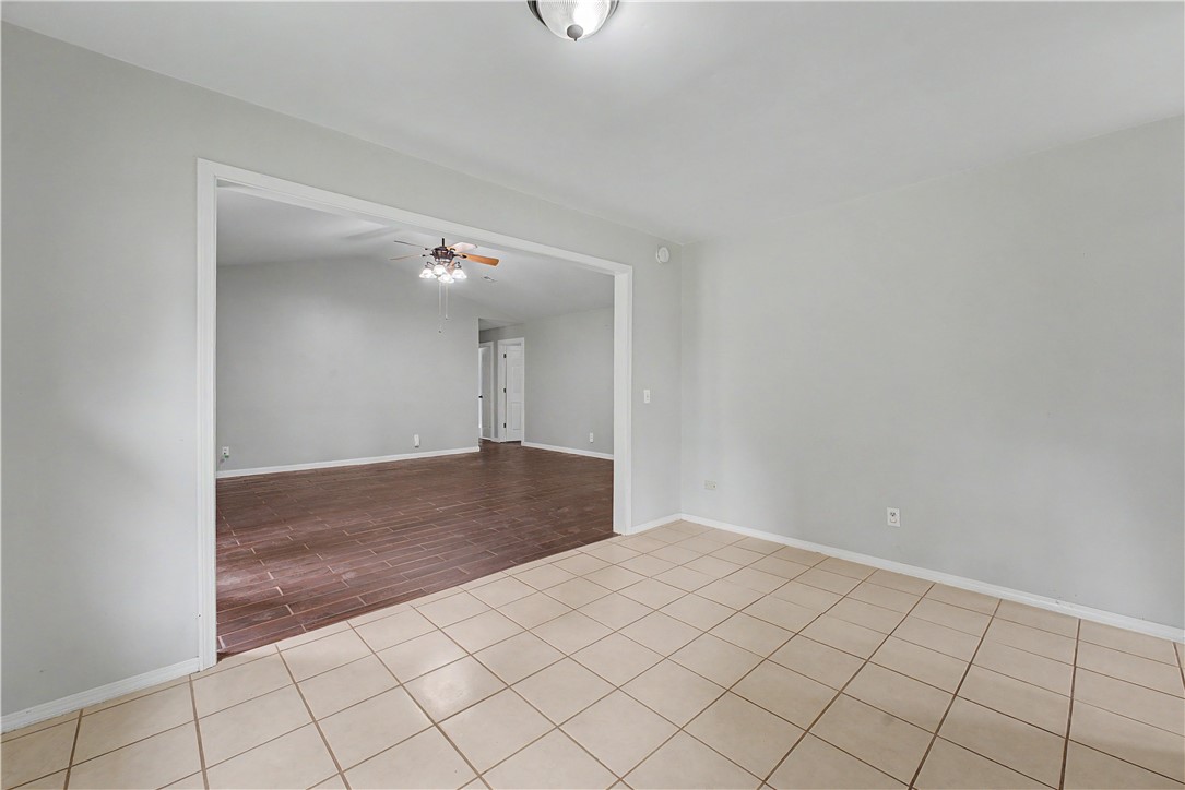 Whispering Timbers Ph 1-Rogers - Residential