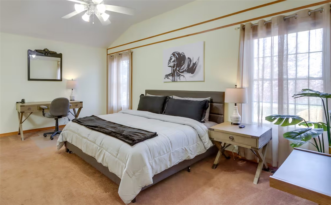 Unit 8 Holiday Island - Residential