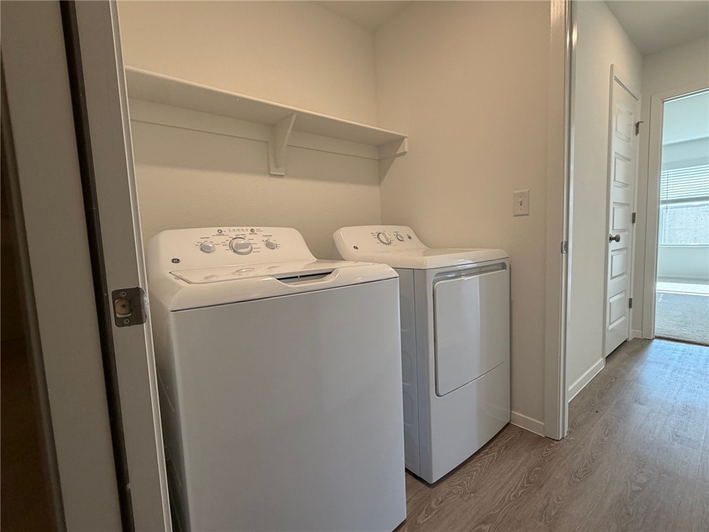 WALNUT HILL SUB PH IV-PEA RIDGE - Residential Lease