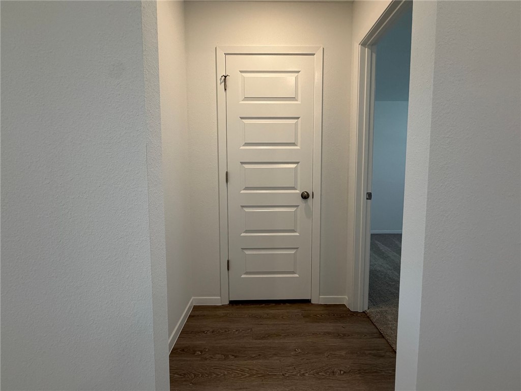 WALNUT HILL SUB PH IV-PEA RIDGE - Residential Lease