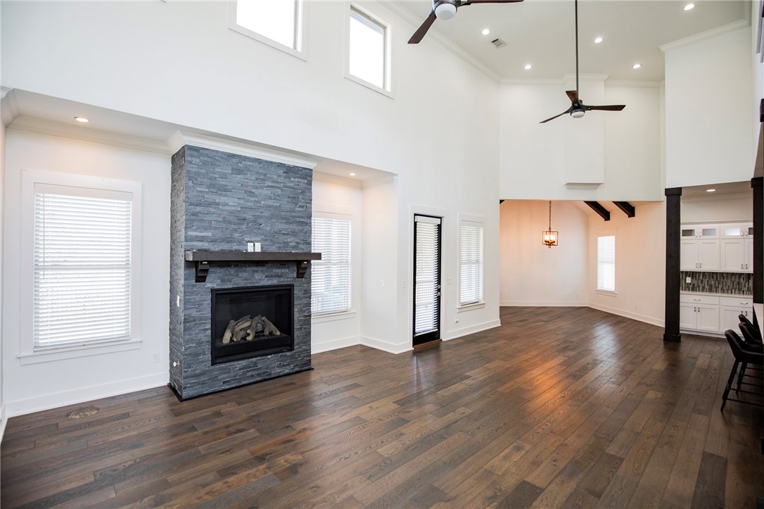 Pinnacle Champions Golf & Cc Rogers - Residential Lease