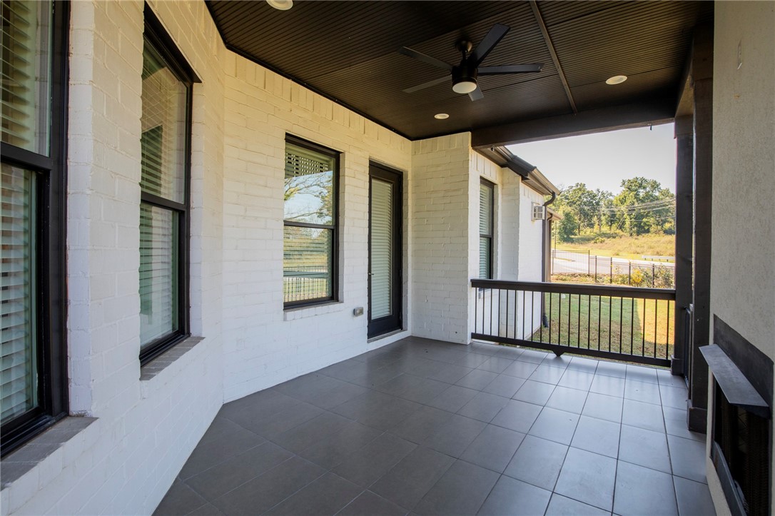 Pinnacle Champions Golf & Cc Rogers - Residential Lease