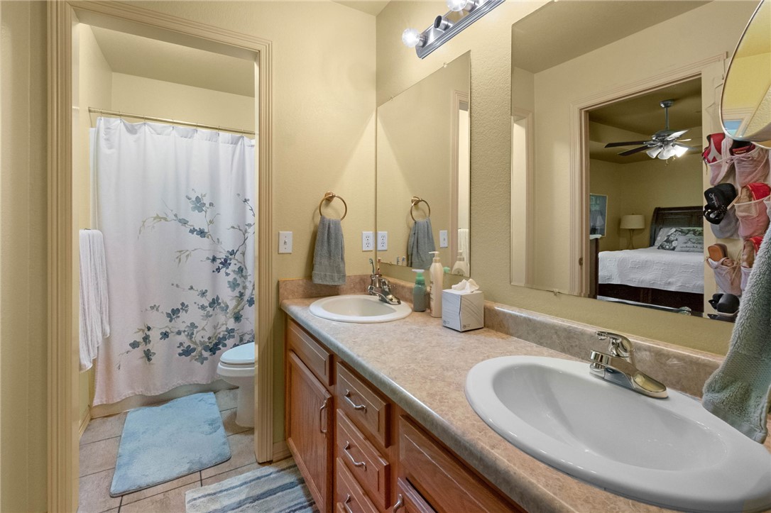 Ashton Place Gentry - Residential