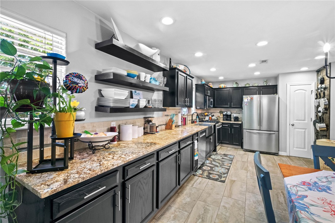 Ashton Place Gentry - Residential