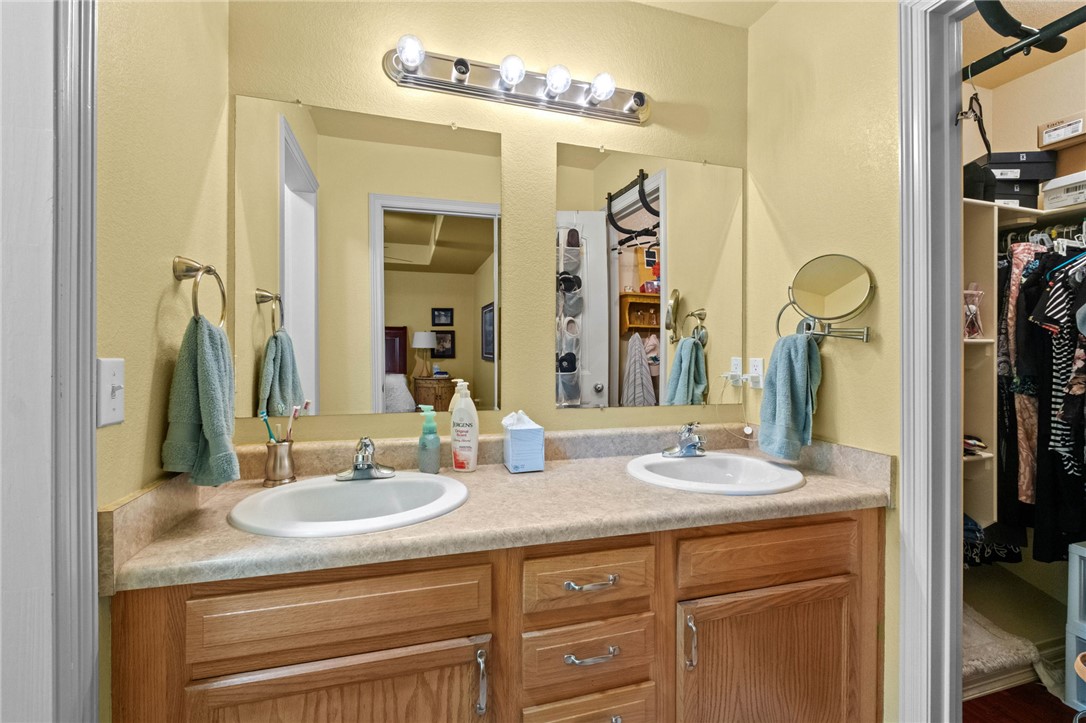 Ashton Place Gentry - Residential