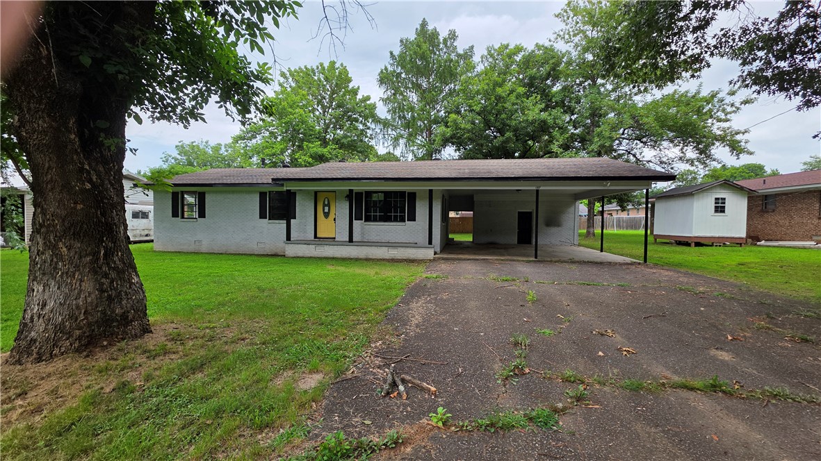 Discover the potential at 107 Mountain ST, Danville, Arkansas. This single-family residence, has a comfortable 1540 square feet in a vibrant, welcoming community. This home provides ample living space, offering flexibility for family, guests, or dedicated office areas. Complementing these are two full bathrooms with step in showers, ensuring comfort and convenience for all residents. Imagine the possibilities within this property. Schedule your private viewing today to experience its unique charm firsthand.