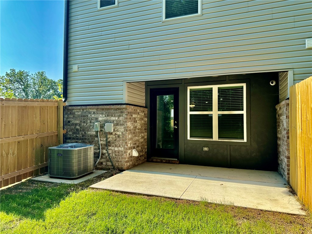 Townhomes Fire Station #7 Hpr - Residential Lease