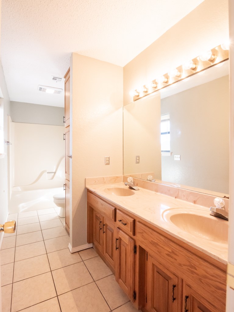 Parson Hills Ph I - Residential Lease