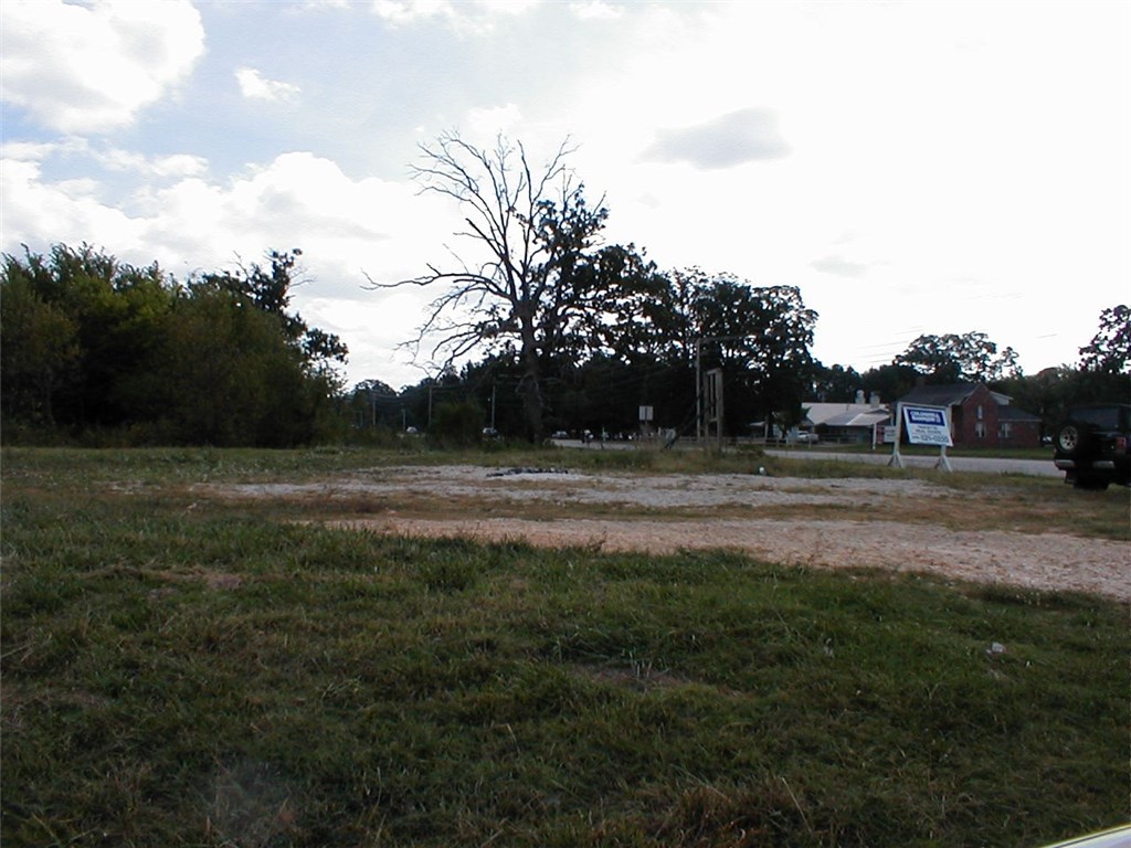 Fayetteville Outlots - Land