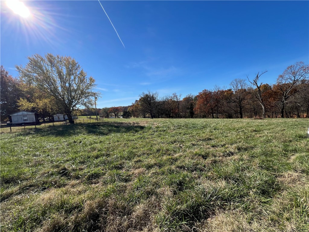 Tontitown Outlots 2000 Annex - Land