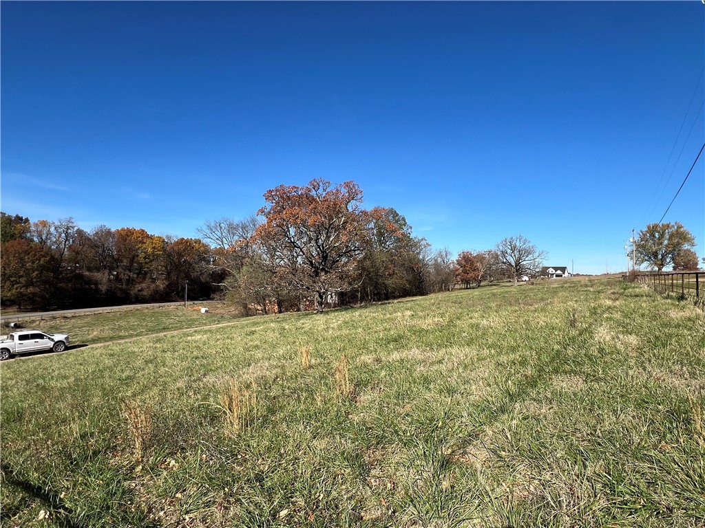 Tontitown Outlots 2000 Annex - Land