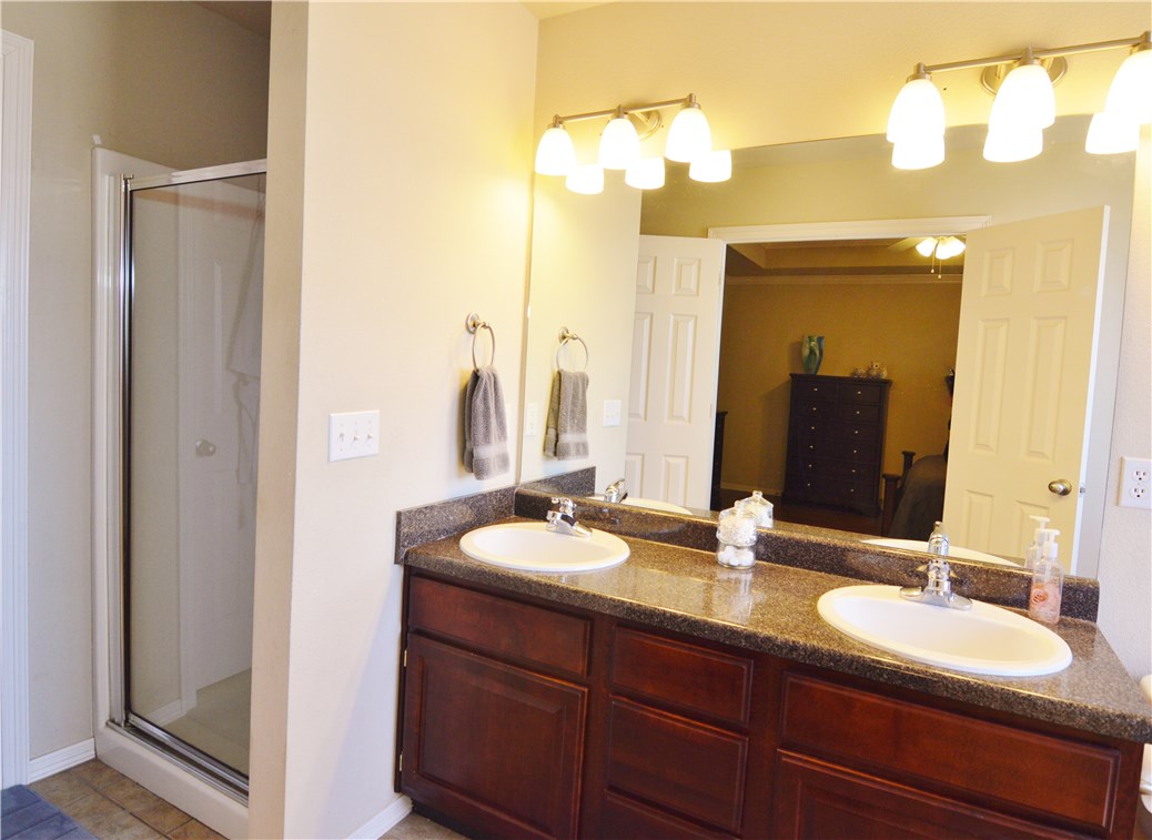 Standing Oaks Sub Blk II Pea Ridge - Residential